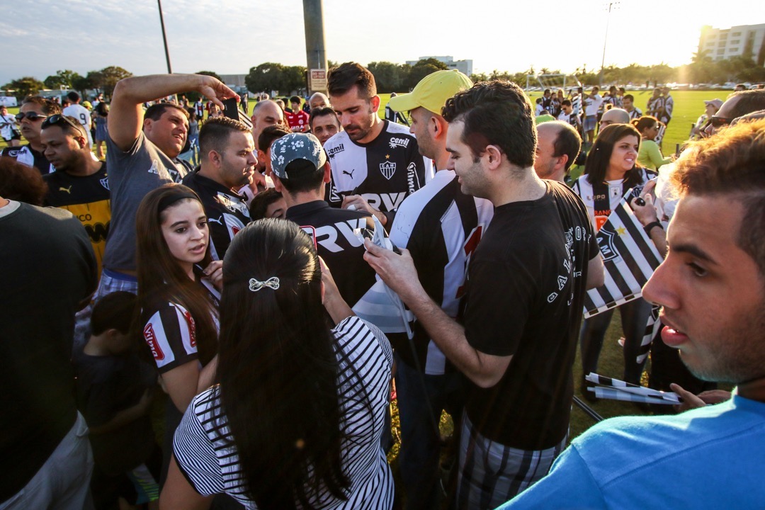 Florida Cup: O último treino do Galo teve um pequeno momento NFL